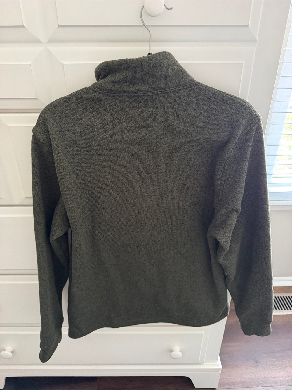 Old Navy Men's Olive Green Half-Zip Sweater - Picture 3 of 3